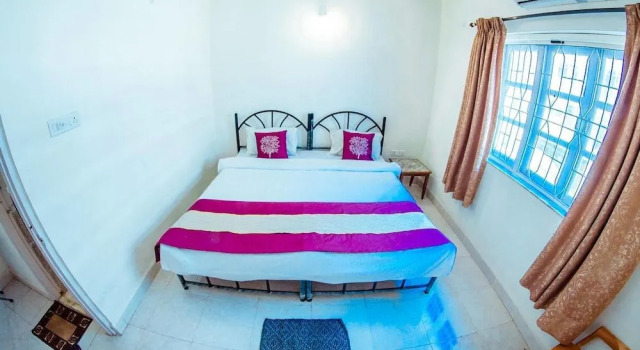 Showstopper 2 BHK Pool View Apartment, Varaa Huoneisto Hotellit Verem aamiaisella, Aamiainen