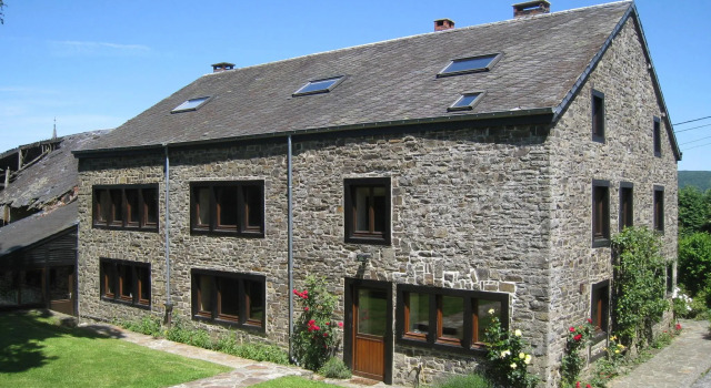 Spacious Retreat in Warizy, Забронировать Отель Ла-Рош-ан-Арден 