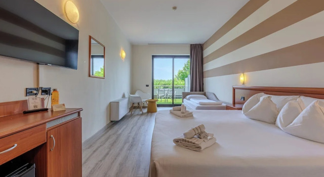 Трёхместный номер Standard с балконом Hotel Ristorante Al Fiore