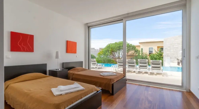 Villas2Go2 Evaristo