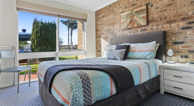Апартаменты The Retreat Lakeside Merimbula