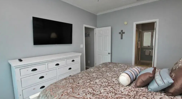 Коттедж с балконом Marilyns Cottage