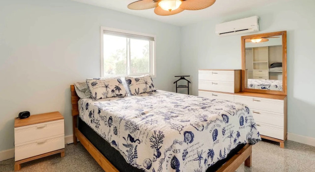Canal-front Tampa Vacation Rental w/ Private Pool!, Забронировать Дом для отпуска Таун-н-Кантри США
