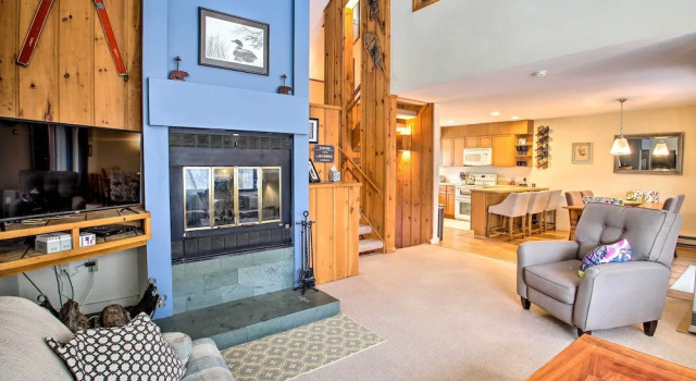 Loon Mountain Condo w/ Pool & Game Room Access!