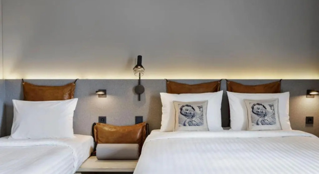 Двухместный номер Moxy Family Sleeper Отель Moxy Kaunas Center