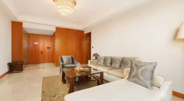 Люкс Executive Dandong Pearl-lsland Golf Club