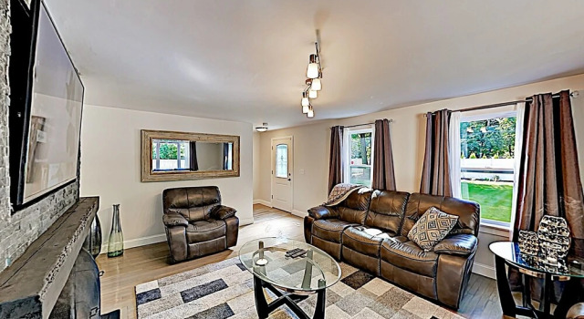 Phinneys - 4 Br Home, Book Hotel Centerville Cape Cod