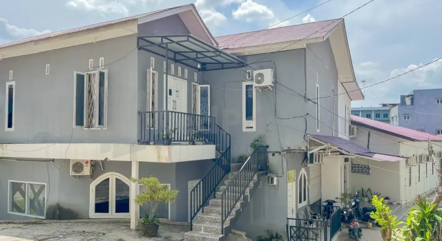Namirah Syariah Guesthouse Balikpapan Redpartner, Book Hotel Cheap Hotels in Kalimantan