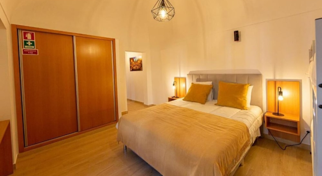 Luxury Palm Suites, Забронировать Отель Регенгуш-ди-Монсараш Центр Алентежу
