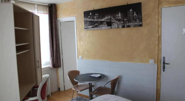 Номер Standard Hotel du Gambrinus