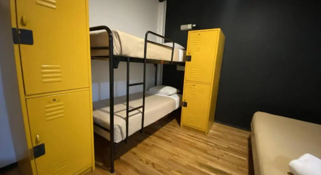 Четырёхместный номер Standard Hostel Mundo Joven Catedral