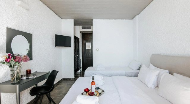 Apollo Resort