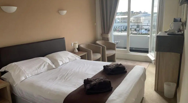 Двухместный номер Standard Royal Grosvenor Hotel