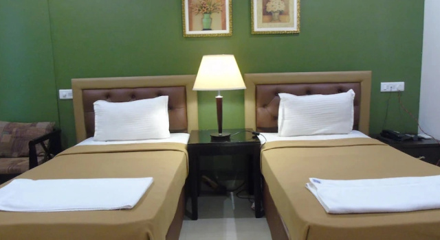 Номер Economy Seasons Hotels & Resorts