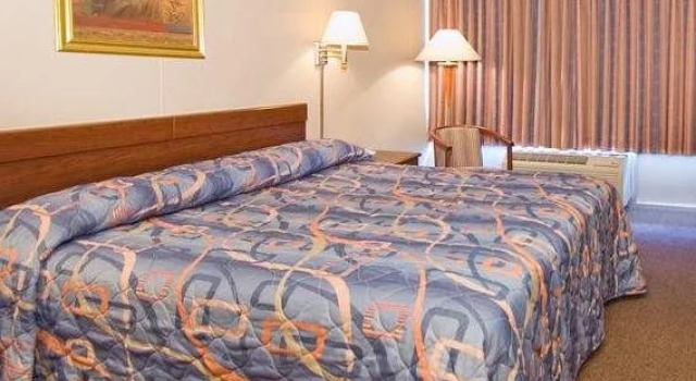 Plantation Inn, Забронировать Отель Отели и гостиницы Морган-Сити, Отель