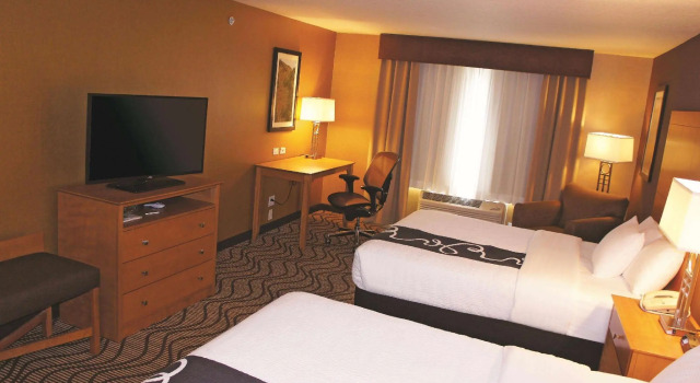 Четырёхместный номер Deluxe La Quinta by Wyndham Coeur d`Alene