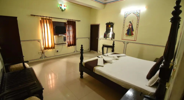 Люкс Royal Hotel Vaishnavi
