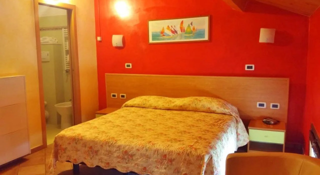 Rosada Camere, Rezervovat Hotel Porto Recanati 