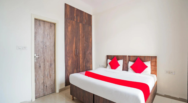 OYO 67698 Mother's Residency