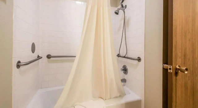 Номер Standard Quality Inn & Suites Decorah