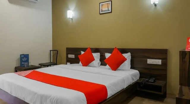 Bhushan Residency by OYO Rooms