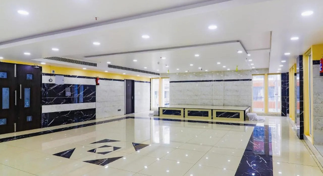 Fabhotel Surya Grand I, Boek Hotel Vijayawāda Andhra Pradesh