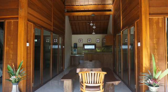 Sari Bamboo Villas