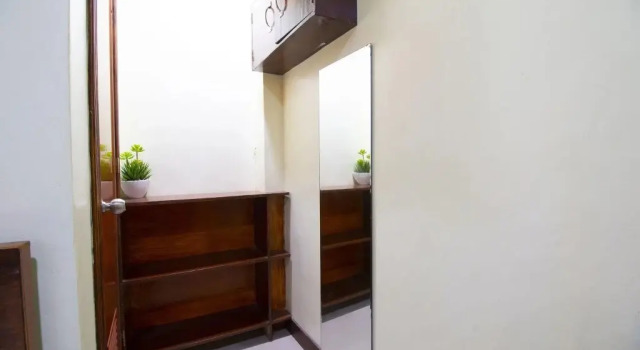 Lisa's Guesthouse by OYO Rooms