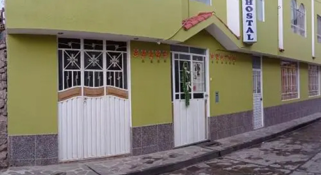 Andes Colca Hostal, Book Hotel Chivay Arequipa, near Main Square