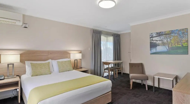 Двухместный номер Superior Quality Inn Carriage House