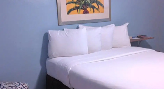 Номер Standard St Maurice Beach Inn