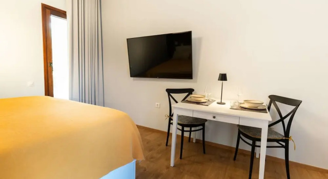 Athens Stylish Studio Your Escape Near the Beach, Забронировать Апартаменты/квартира Вари-Вула-Вулиагмени Attica Riviera