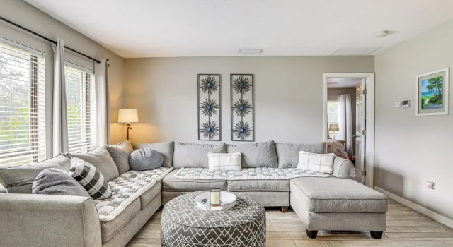 Lovely Retreat: Walk to Manasota Key Beach!