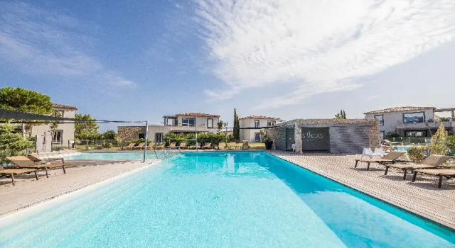 P&V Premium residence Les Villas de Porto- Vecchio, Rezervasyon Otel Lecci Korsika