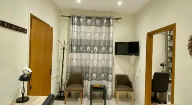 Antonia's house, Забронировать Отель Отели East Crete с парковкой, Парковка