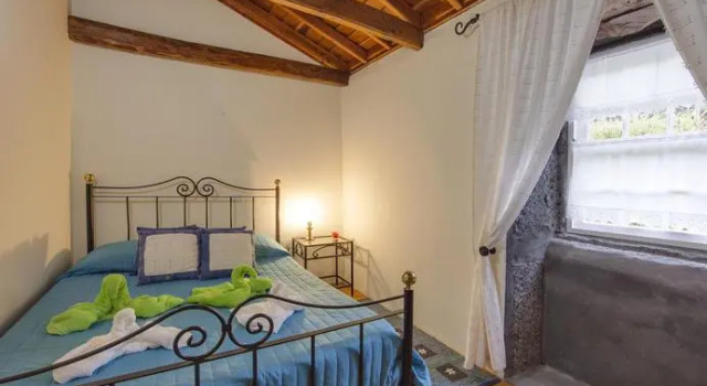 Casas de Campo HousesInPico, Rezerwuj Dom wakacyjny Domki letniskowe w Pico Island, Domek