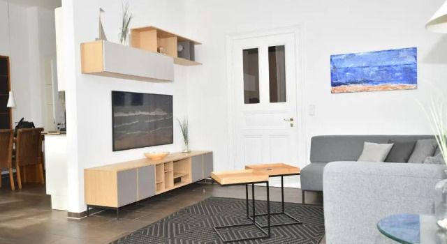Villa-Emilie-Wohnung-Augustine, Забронировать Отель Отели Боркум 4 звезды, рядом с Drachensport, 4*