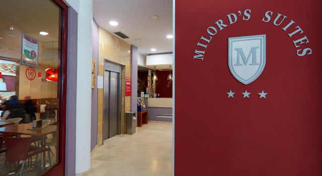 Aparthotel Milord's Suites