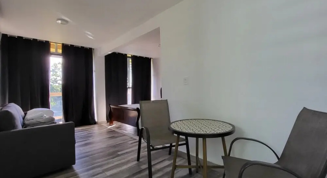 Номер Deluxe с балконом Tierra Adentro Bed and Breakfast