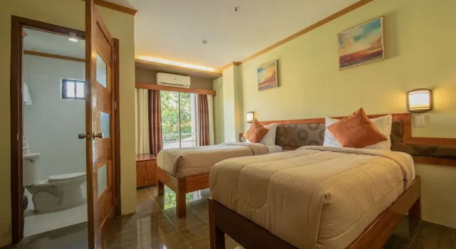 Rawis Resort Hotel, Забронировать Курортный отель Боронган 