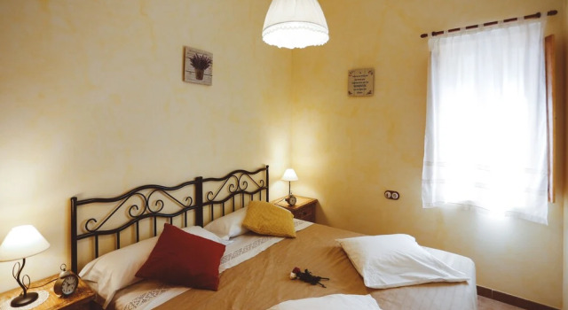 Casa Rural Els Orgues de Benitandús, Забронировать Отель Заповедник Сьерра-де-Эспадан 
