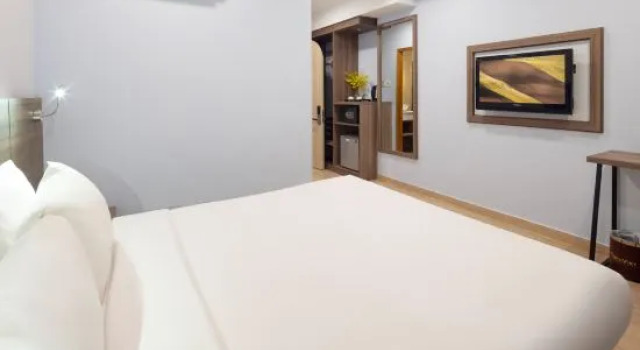 Номер Premium Viet Lotus Saigon Hotel