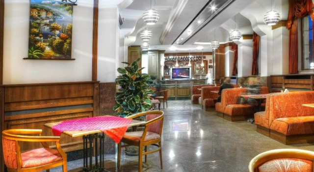 Maxim Boutique Hotel, Rezervați Hotel boutique Hoteluri boutique în Sofia, aproape de Serdika Station, Hotel boutique