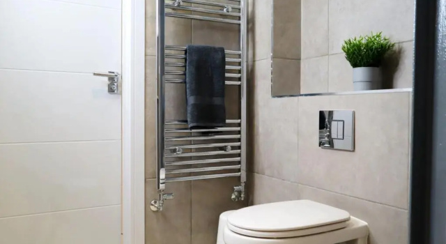 Апартаменты с 2 комнатами Trendy Urban Industrial Apartment - Great Location - Parking - Netflix - Fast WiFi - Smart TV - Beautiful 2 Double Bedroom Apartment sleeps up to 4!