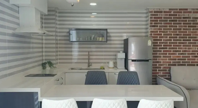 Ganghwado Mare Seawater Poolvilla, Prenota Affittacamere Hotel a Gyeonggi-do con parcheggio, Parcheggio