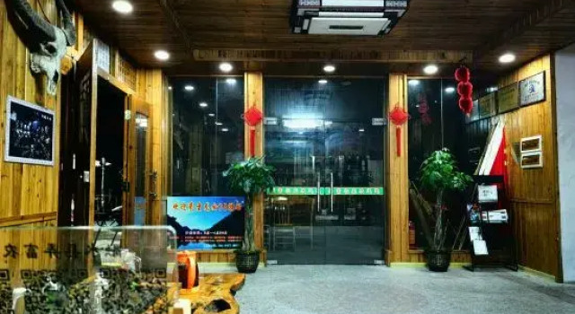 Nongfu Hostel, Prenota Ostello Hotel a Liuzhou con parcheggio, Parcheggio