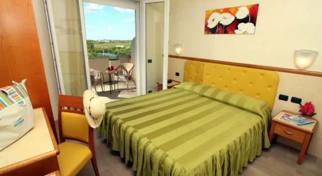 Nicolaus Club La Giurlita, Book Hotel Hotels in Ugento with Parking, Parking