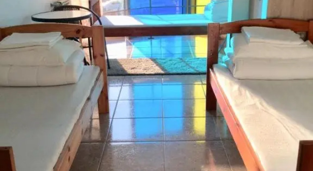 Двухместный номер Harbour Hub Hostel