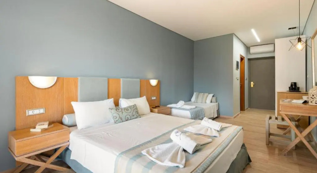 Трёхместный номер Standard Aria Seaside Retreat - ex Regos Resort Hotel