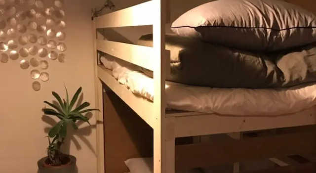 Кровать в общем номере (женский номер) hostel Ini kobe l Self Cozy Stay